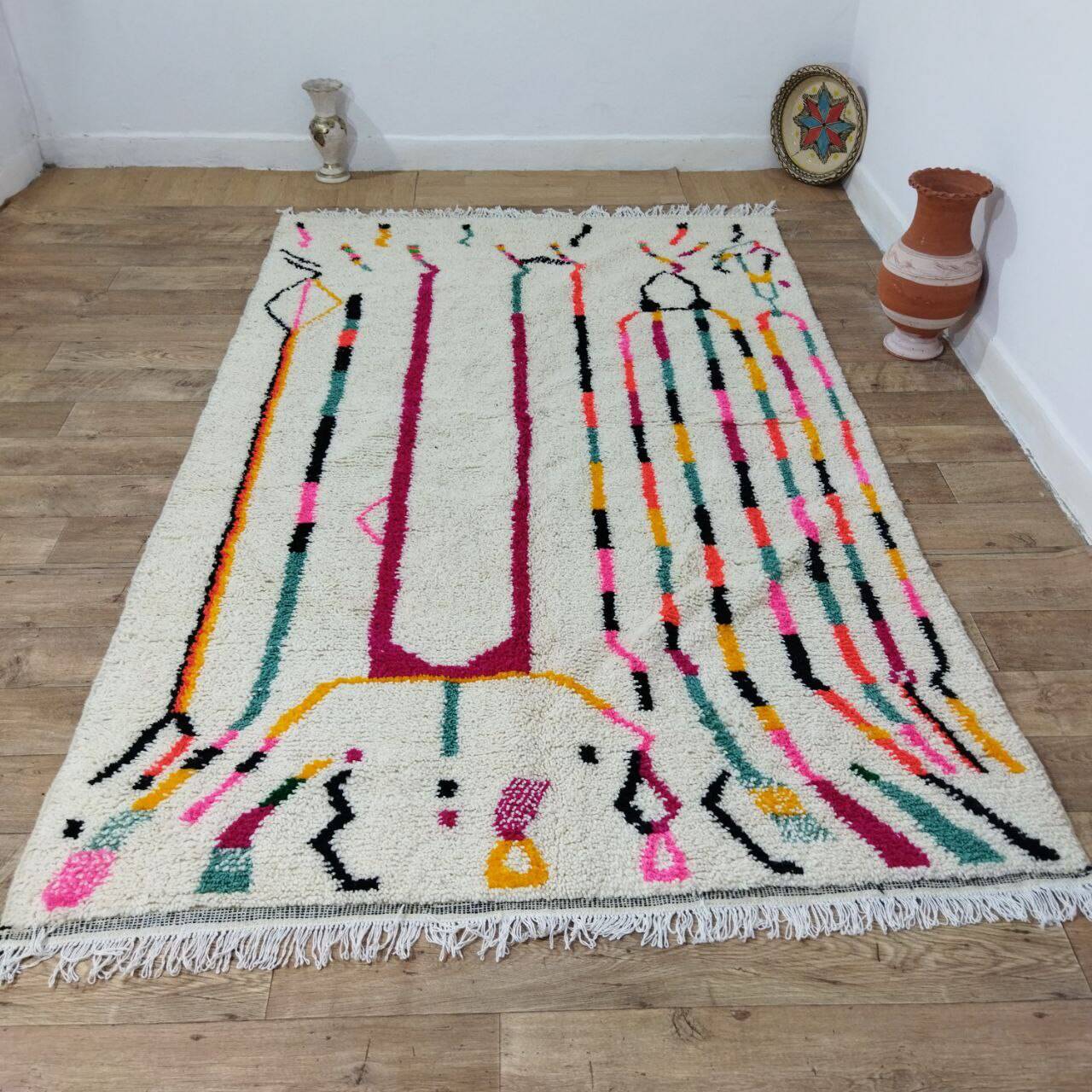 Handmade Moroccan Berber Rug 274 X 170 CM