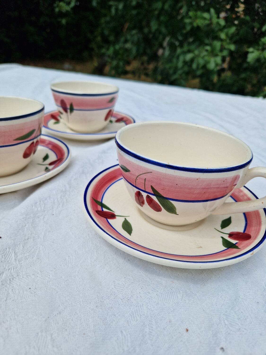 Set of 6 Antique Cups and Saucers