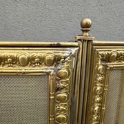 Antique brass fireplace screen from the 19th century by Bouhon Frères.