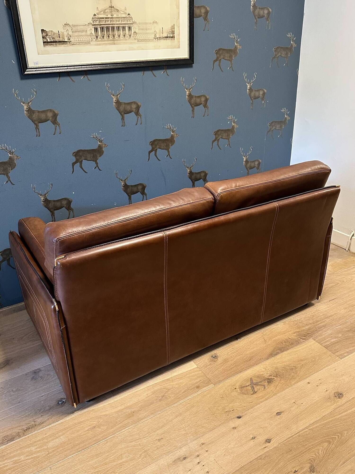 Beautiful buffalo leather 2-seater sofa