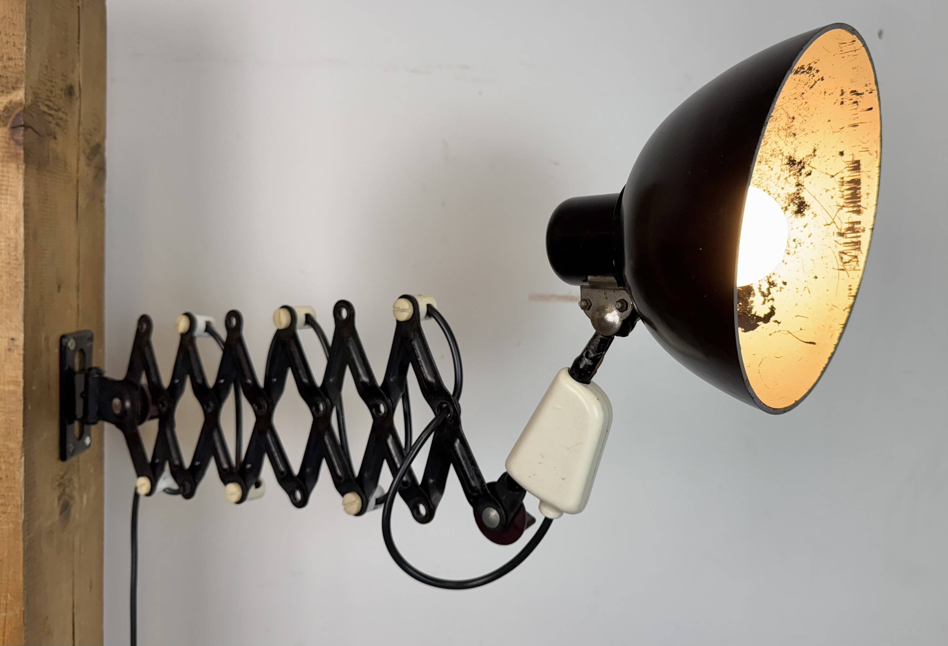 Industrial East German Scissor Lamp from VEB Zweckleuchtenbau Dresden, 1960