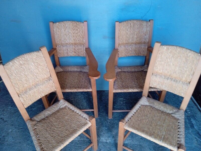 Lot 2 armchairs and 2 chairs design wood and straw period 1970