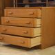 Commode en placage de pin des années 1980