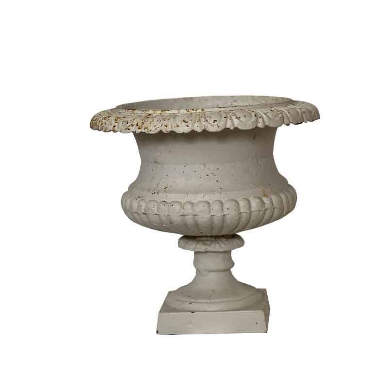 Medici vase in patinated white cast iron