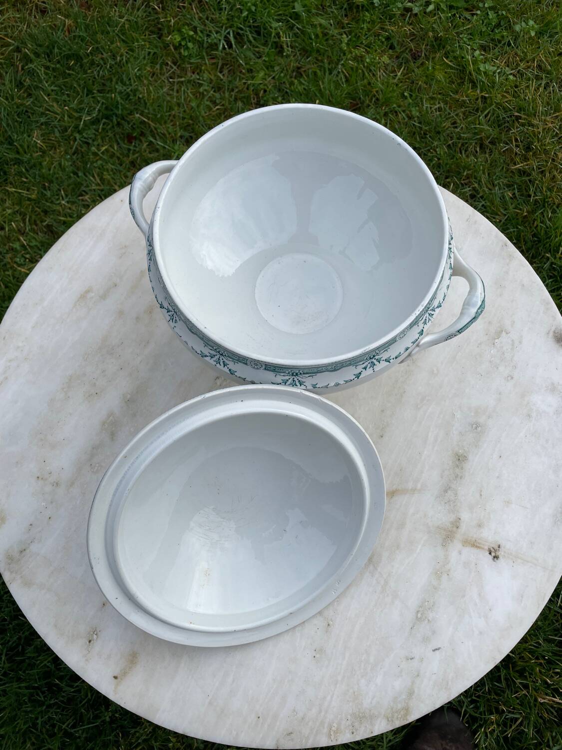 Soupière terre de fer modèle Provence