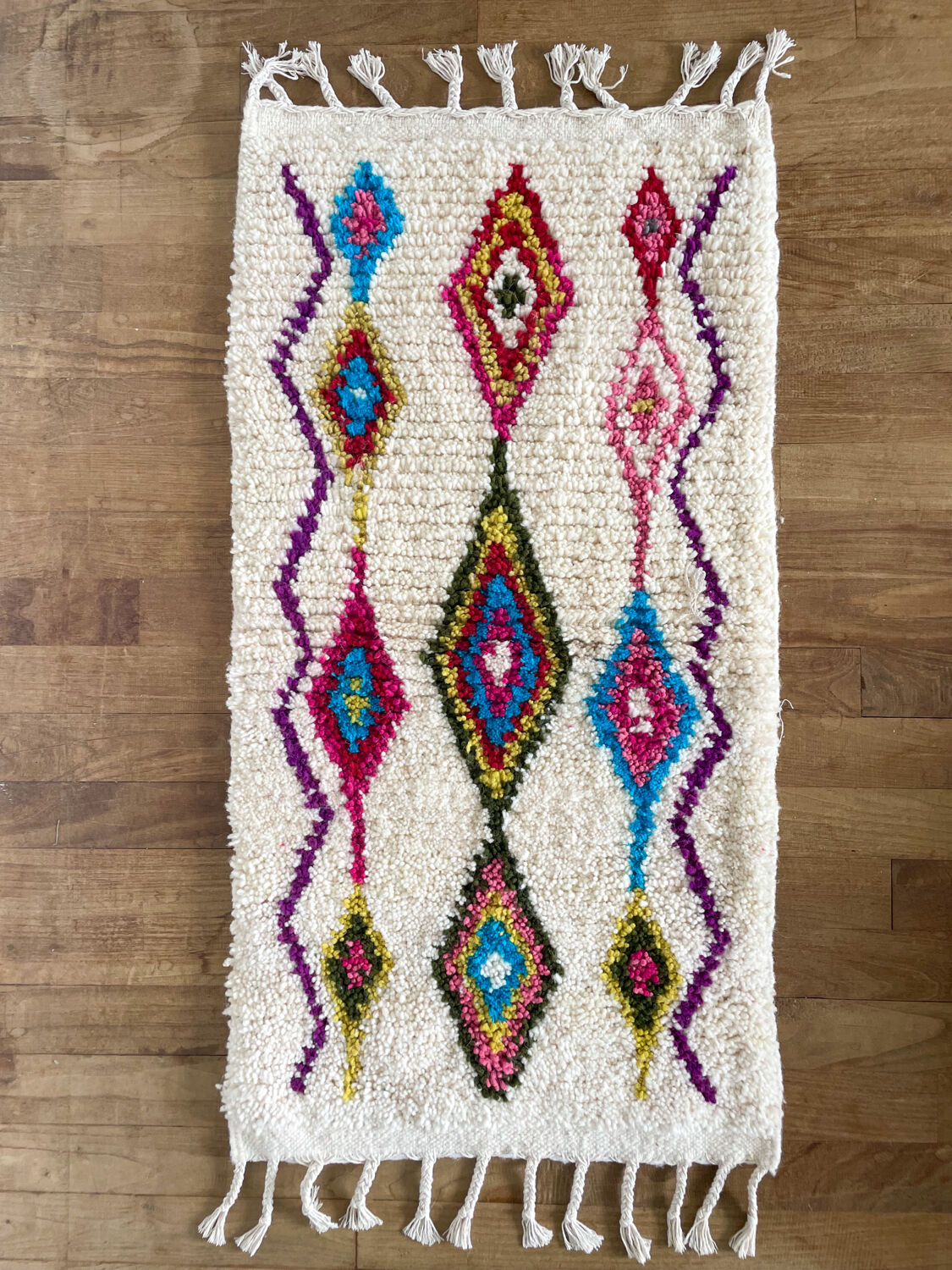 Berber carpet azilal multicolored bed descent