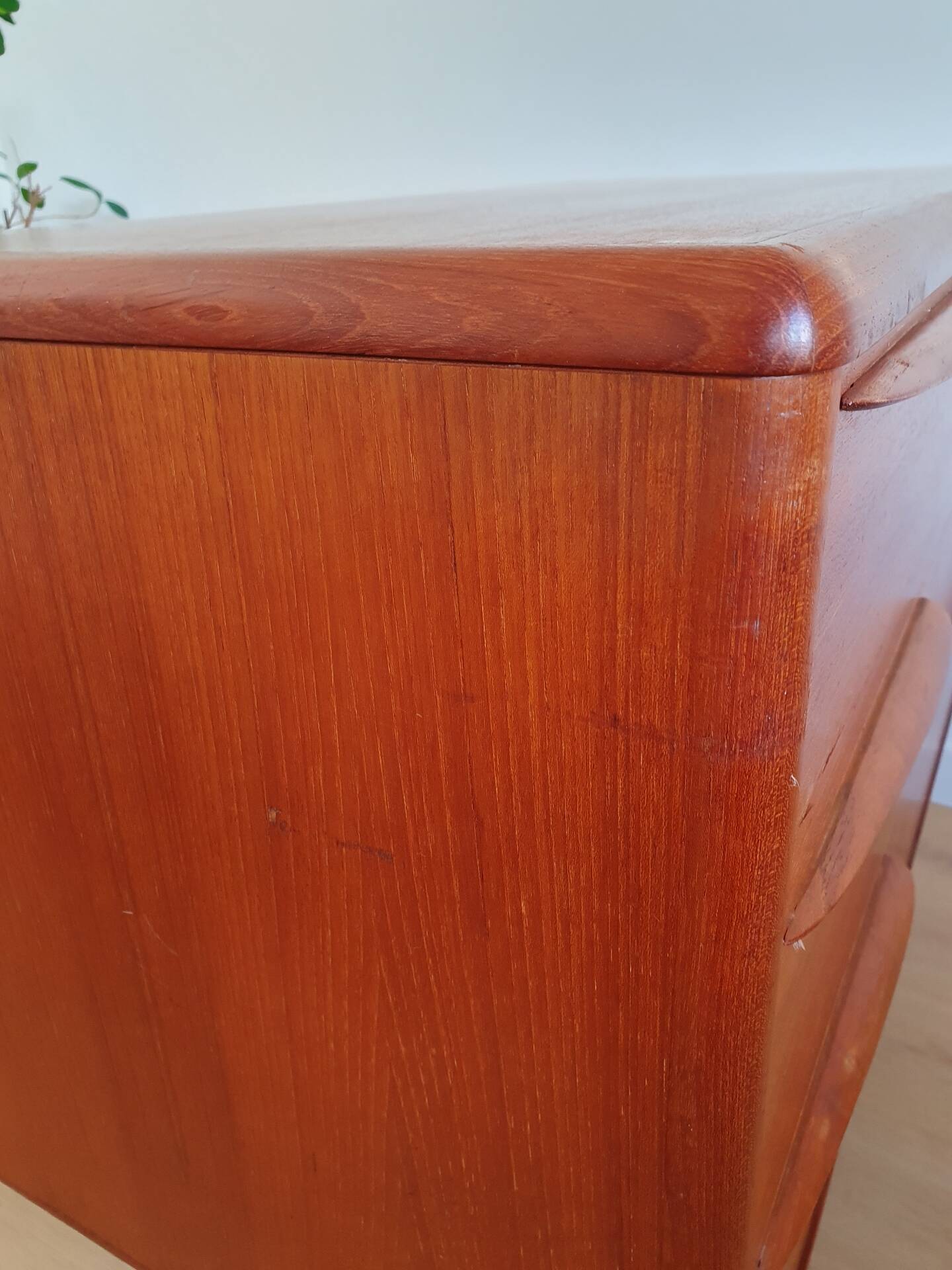 Vintage Scandinavian design dresser / vanity