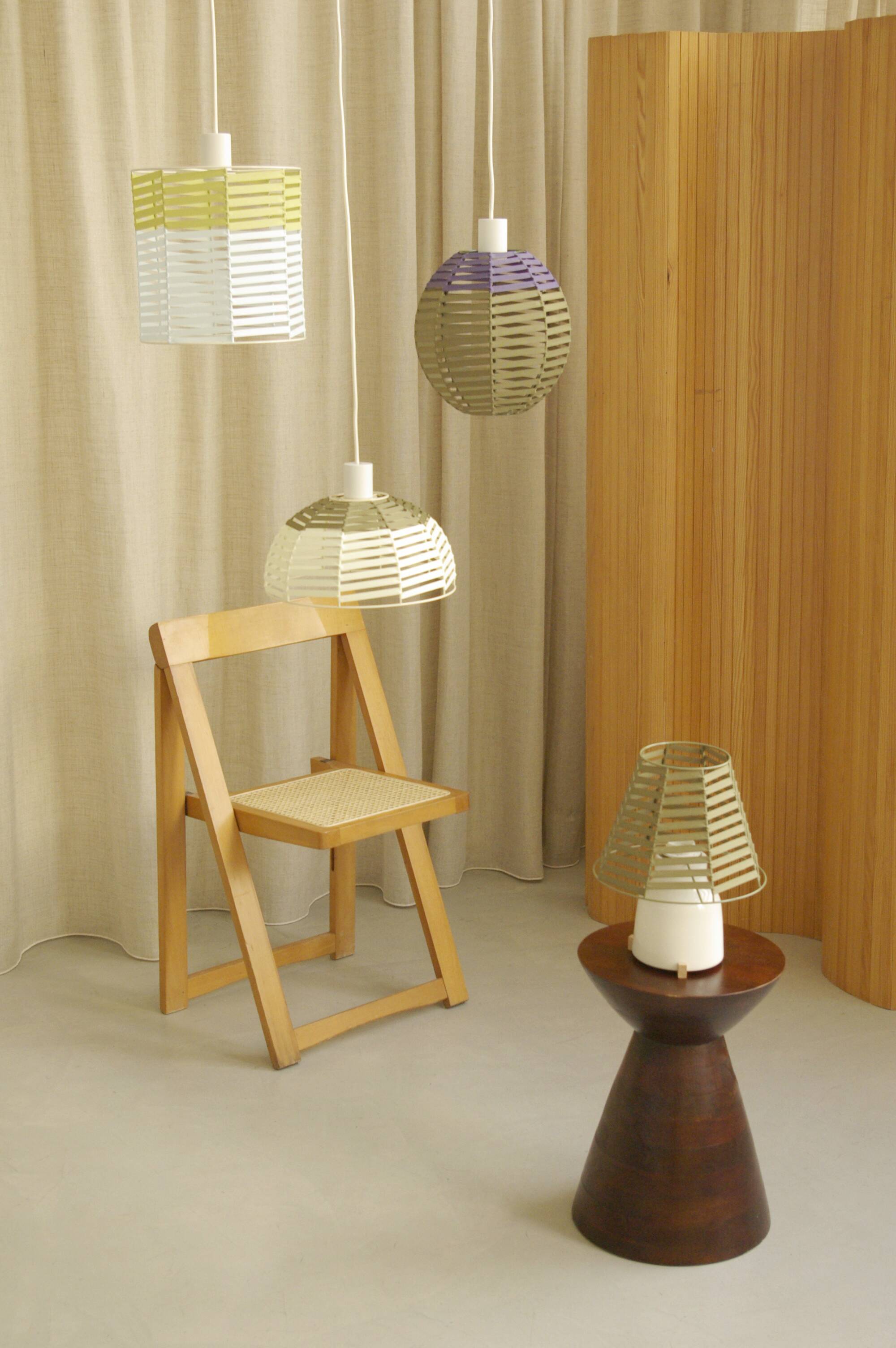 Woven dome suspension on metal structure / D 30cm