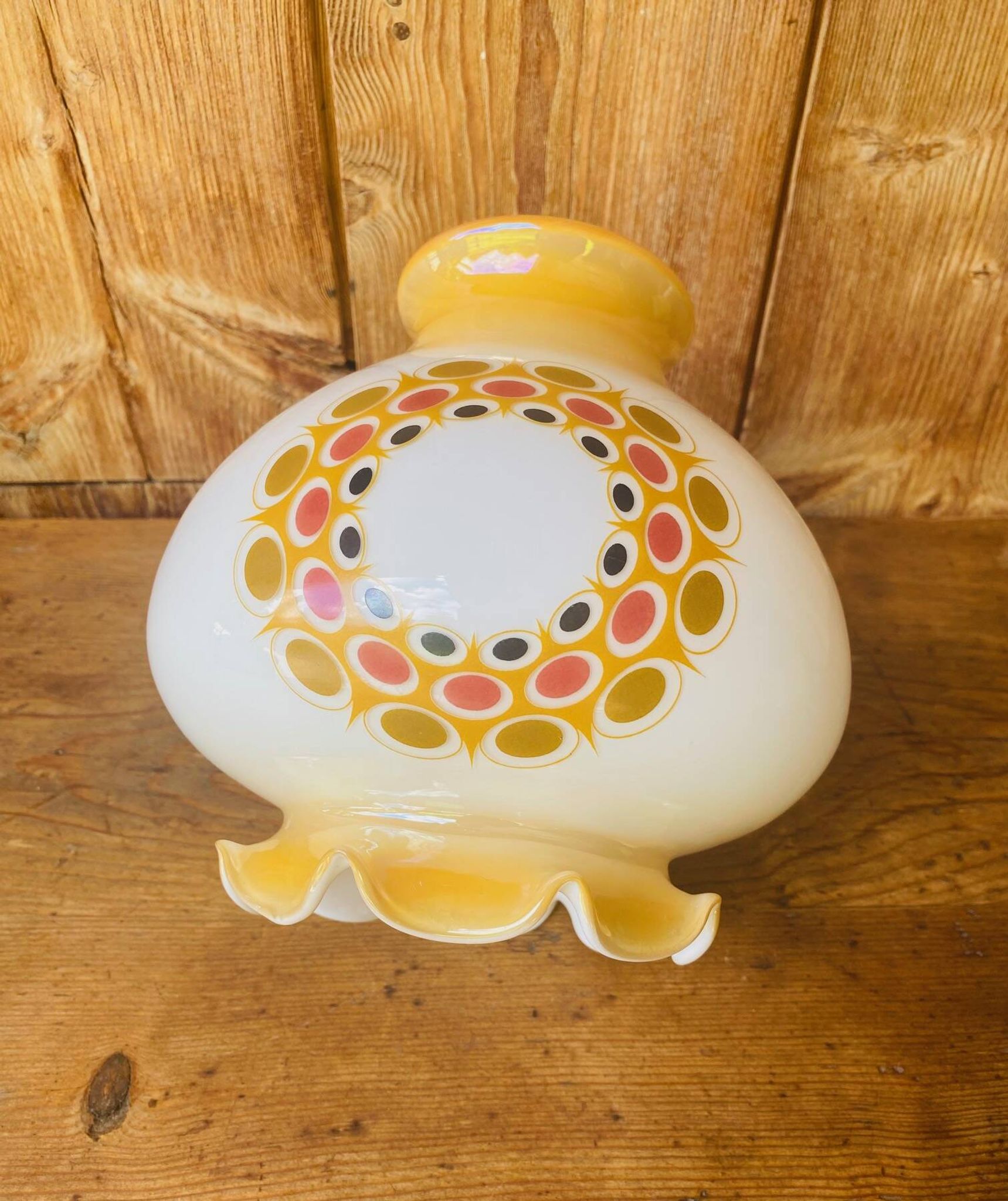 Suspension opaline vintage 70