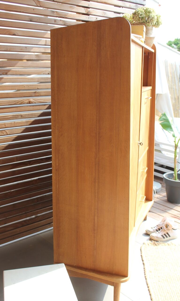 Vintage wardrobe compass feet