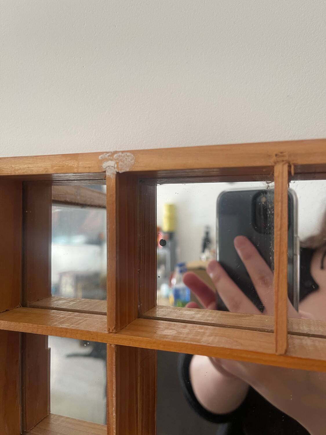 Storage box with wall-mounted glass mirror with integrated storage