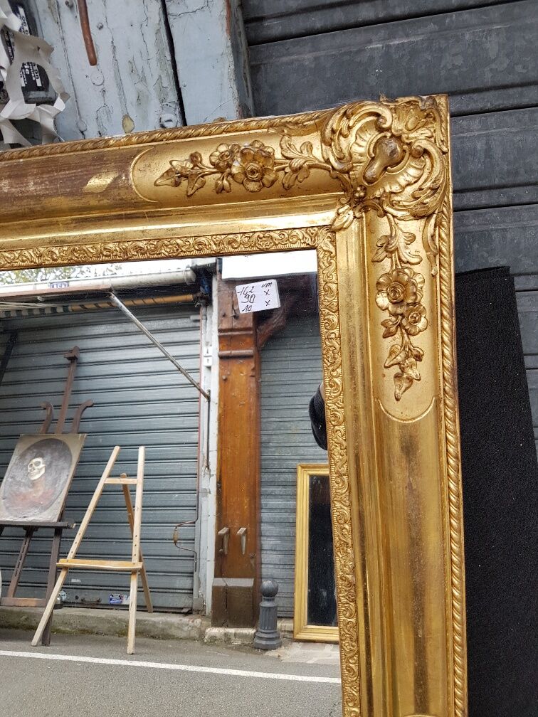 Miroir doré d'époque Louis-Philippe  1830-1848  88x141cm