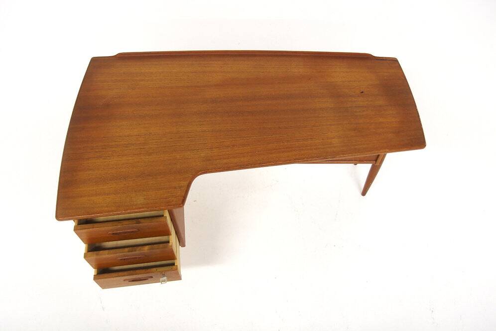 Scandinavian teak desk, Göran Strand, Lelångs Möbelfabrik, Sweden, 1950