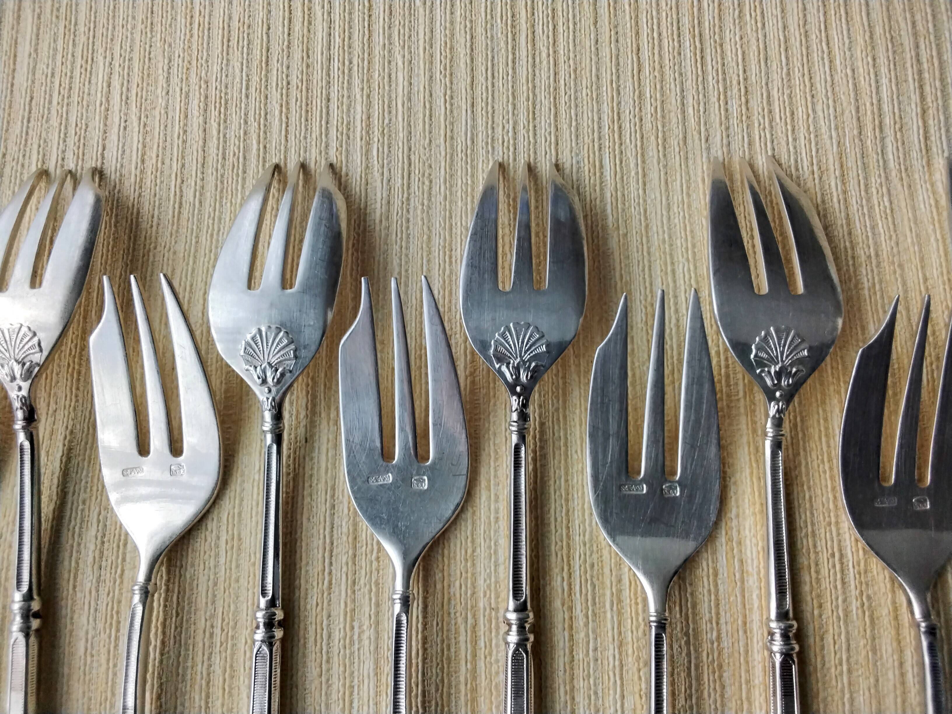 Set of 12 silver-plated cake forks SFAM "A la Russe" model