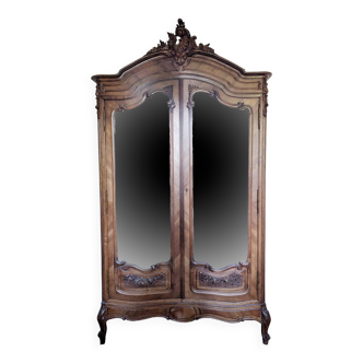 Armoire, penderie style Louis XV