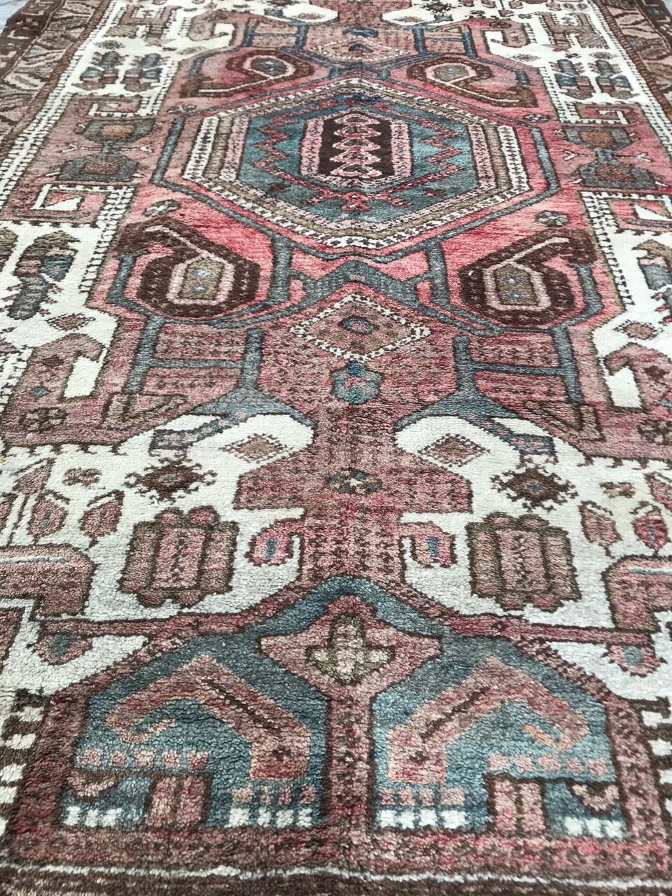 Vintage Persian carpet Hamadan 134x218 cm