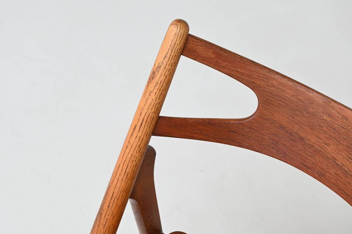 Hans Wegner Sawbuck CH29 dining chairs Carl Hansen & Son Denmark 1952