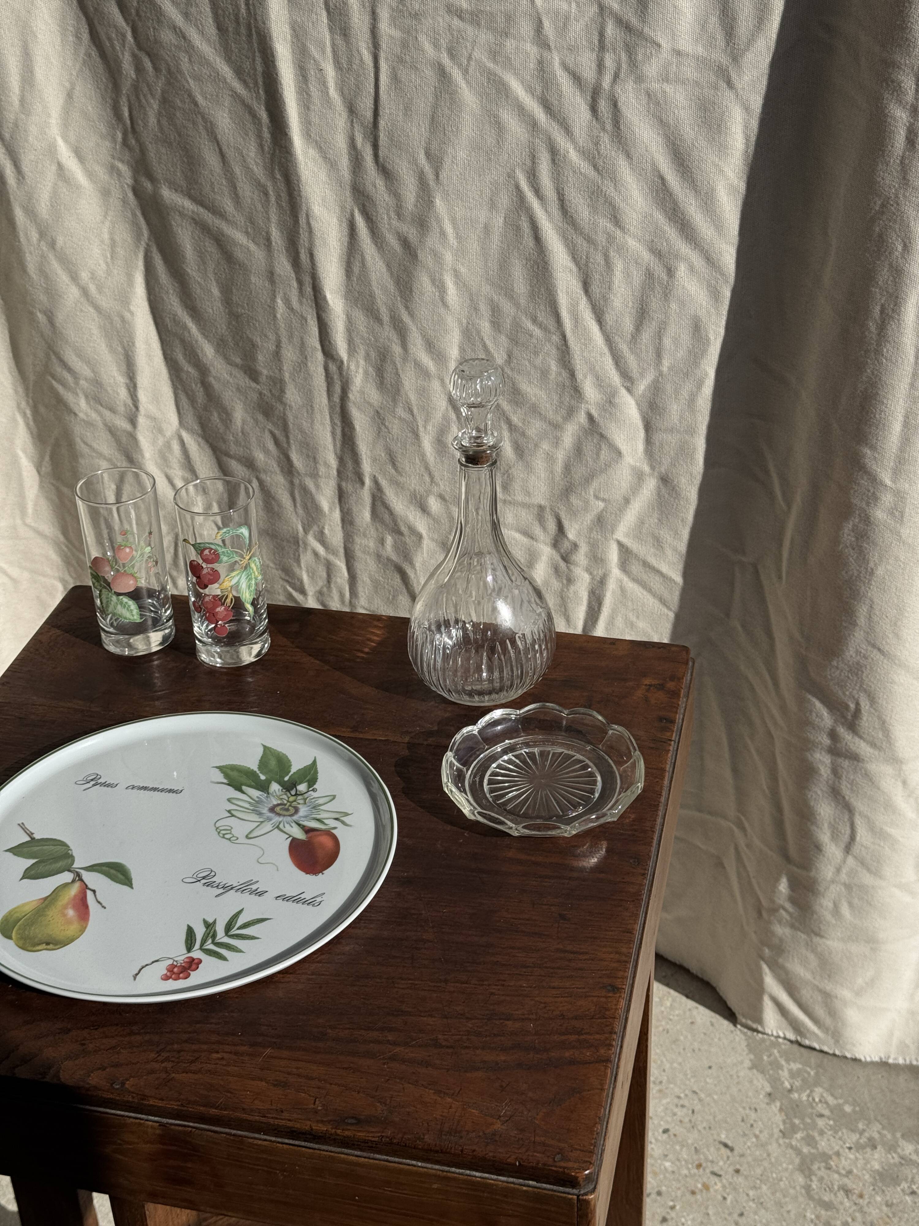 Cendrier vintage en verre moulé en forme de fleur D14 H2,5