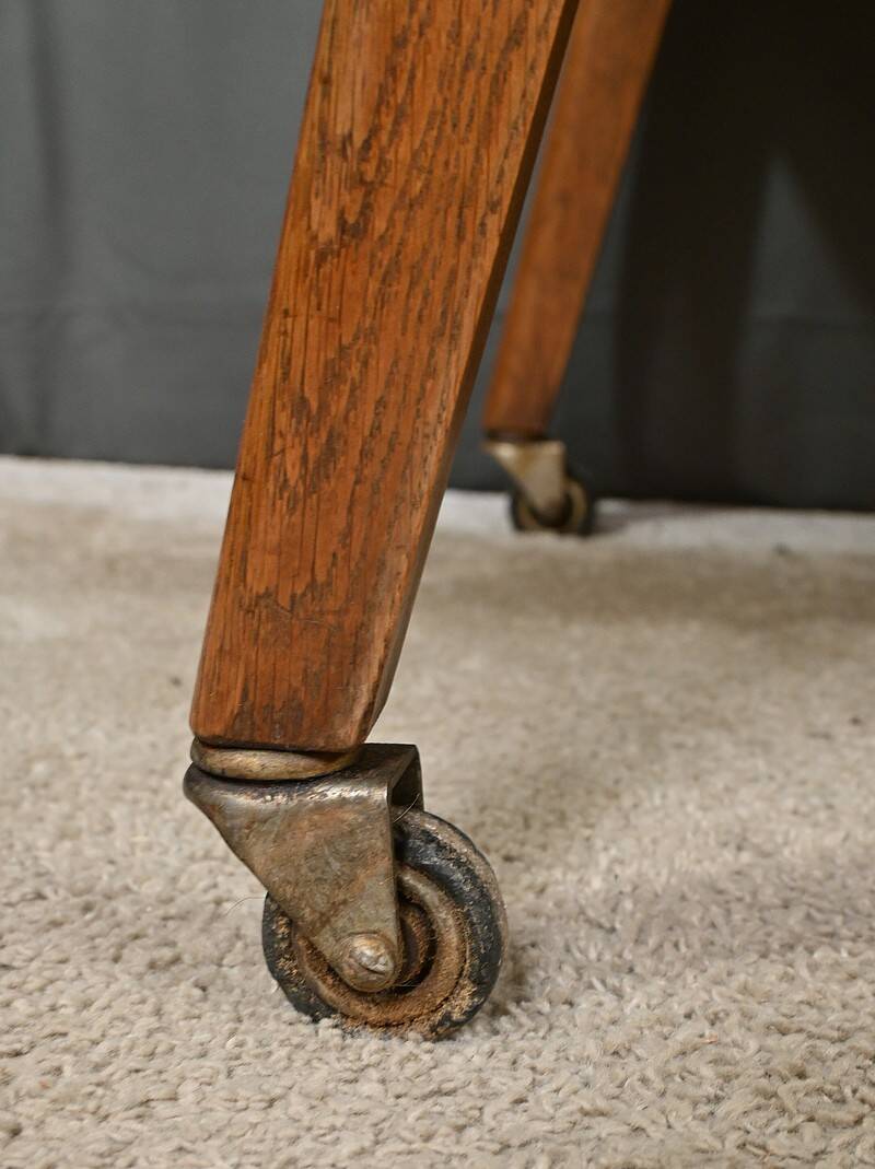 Oak Rolling Trolley – 1960