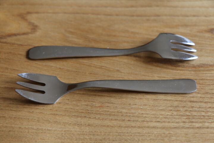 Box of 12 oyster forks Guy Degrenne