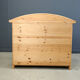 Commode en bois de pin scandinave, années 1980