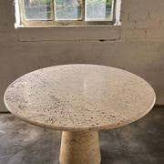 Table à manger en travertin Up & Up, Italie, années 1970