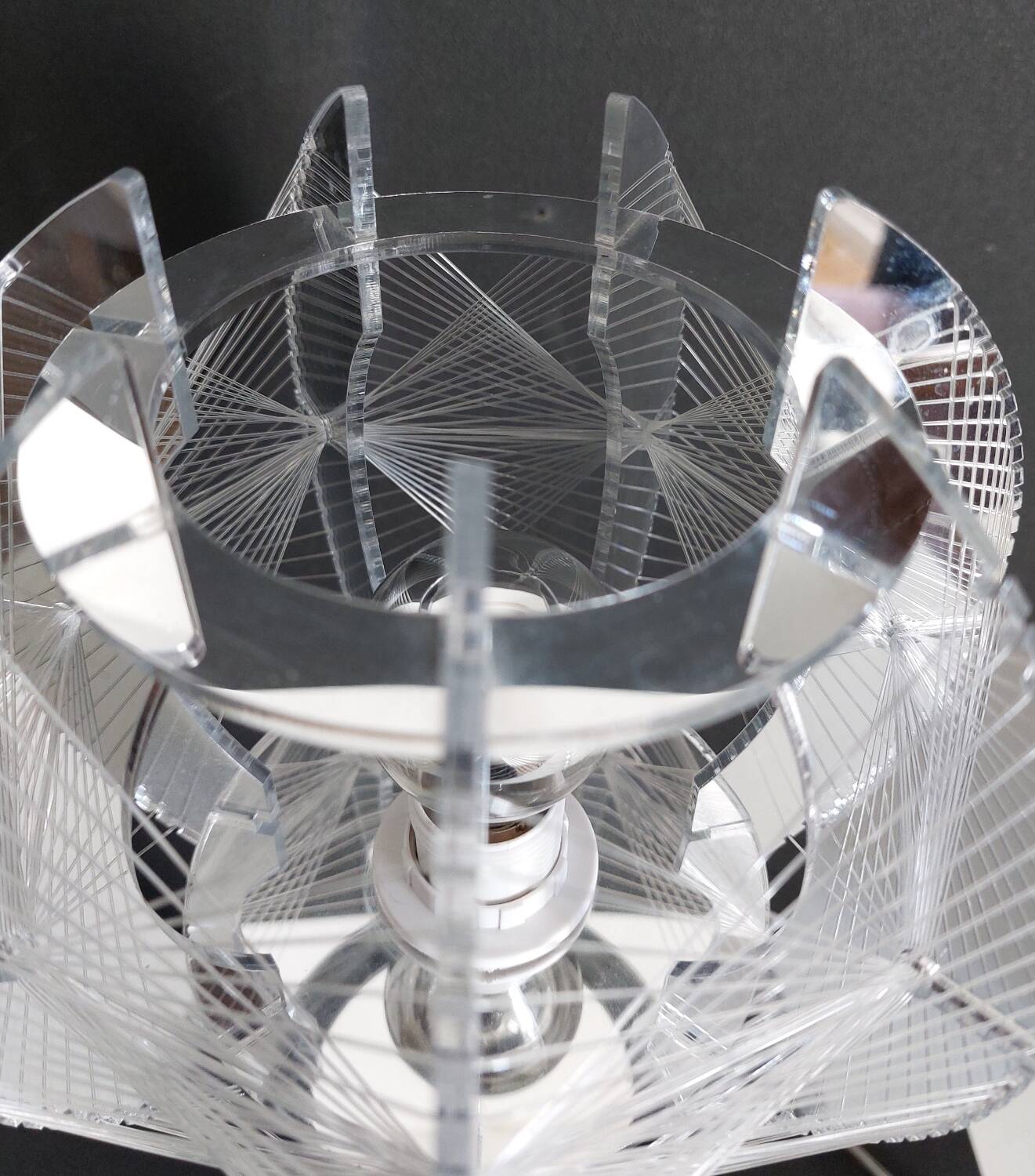 90's wired chrome design lamp