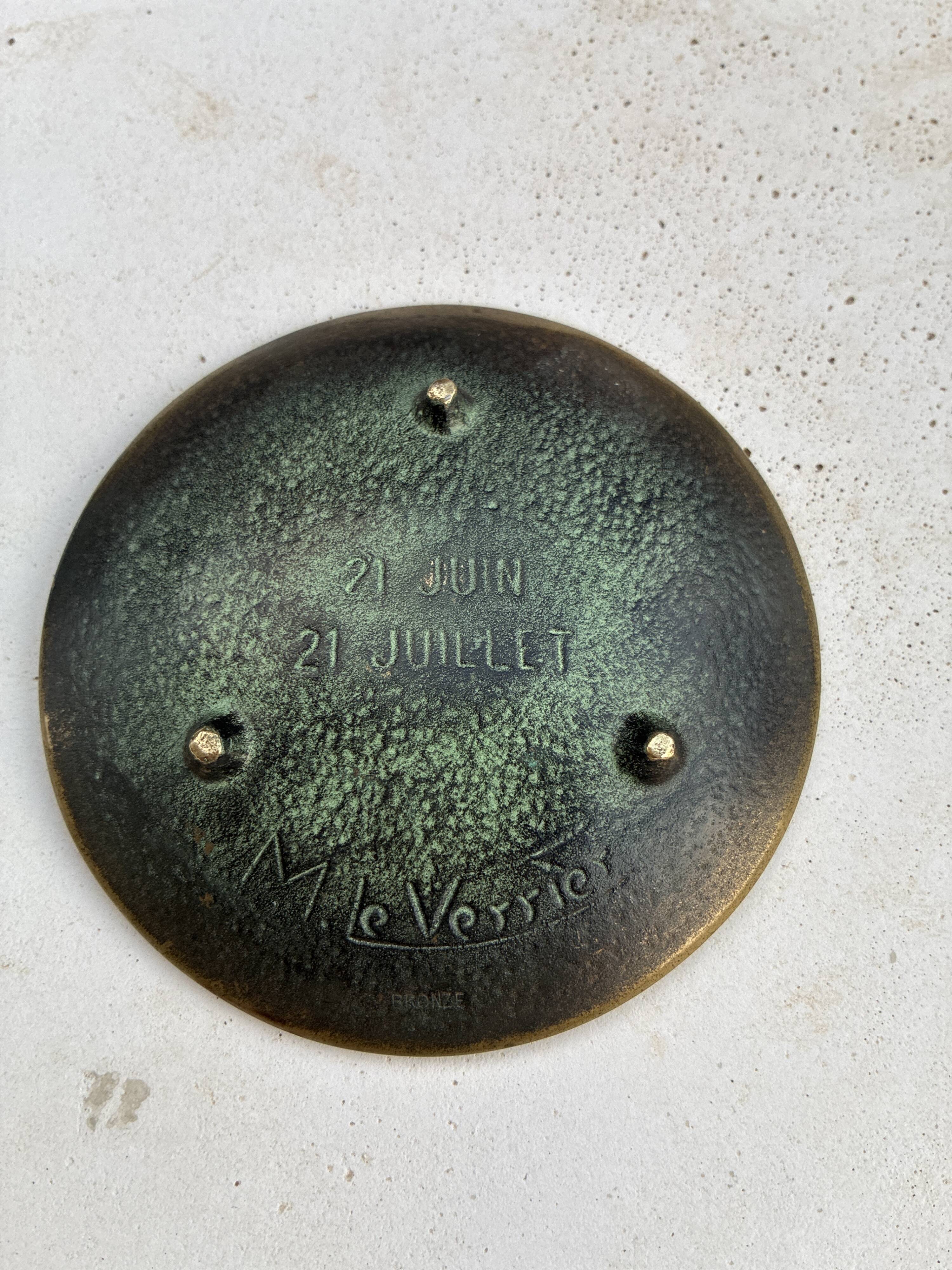 Art Deco bronze vide poche by Max Le Verrier.