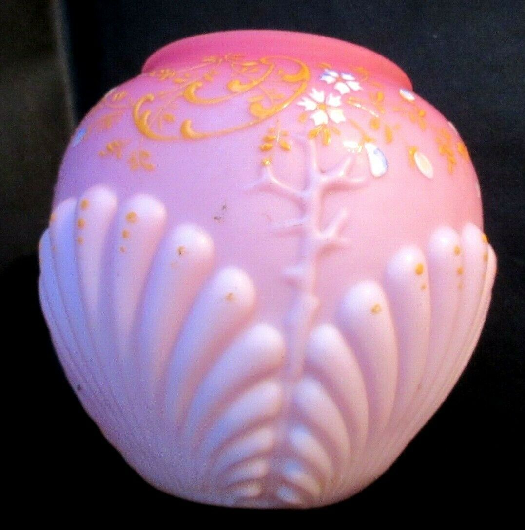 Art deco ball vase in pink opaline enamelled with flowers, 4 shells in relief