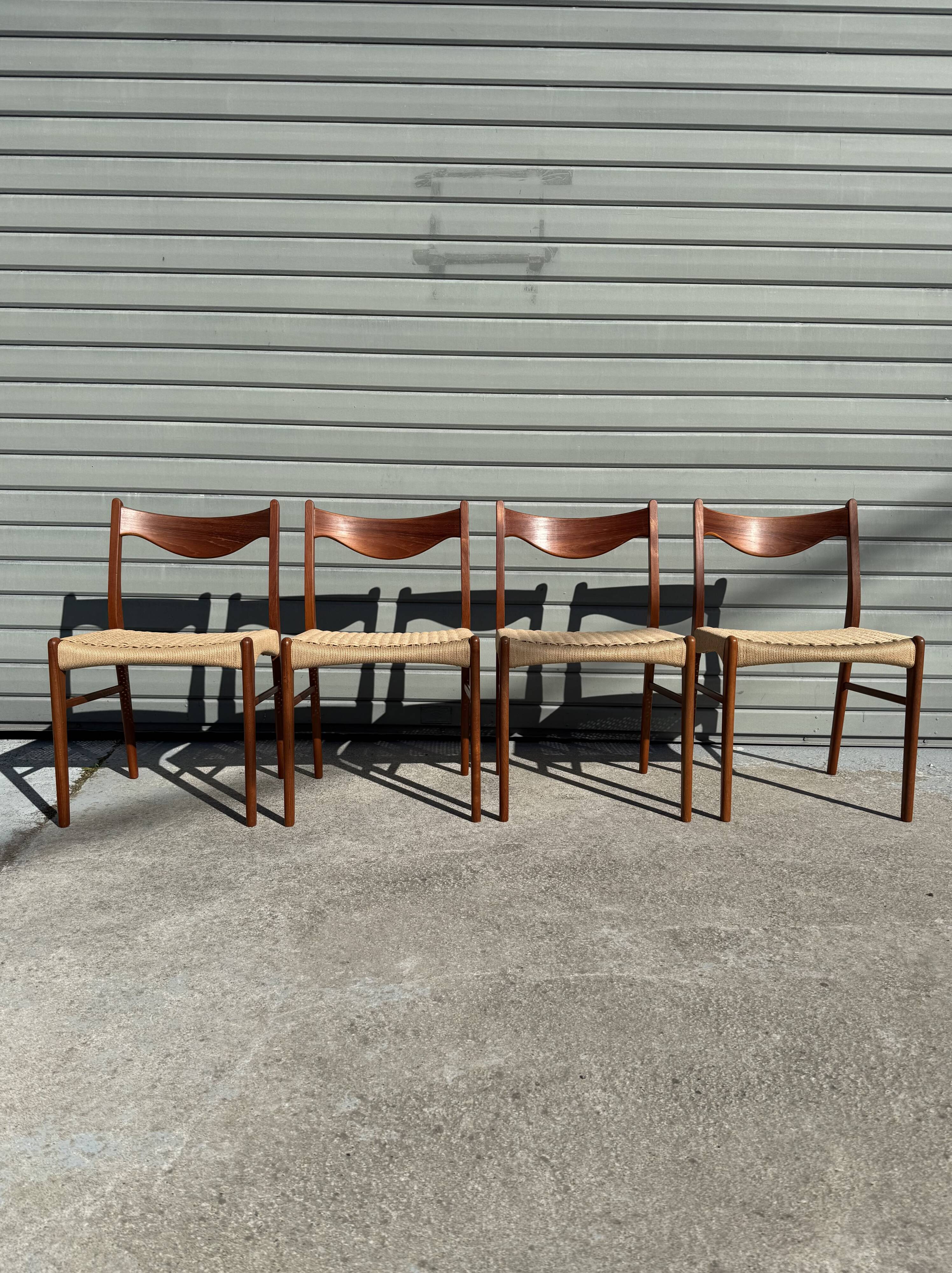 4 Danish chairs by Arne Wahl Iversen