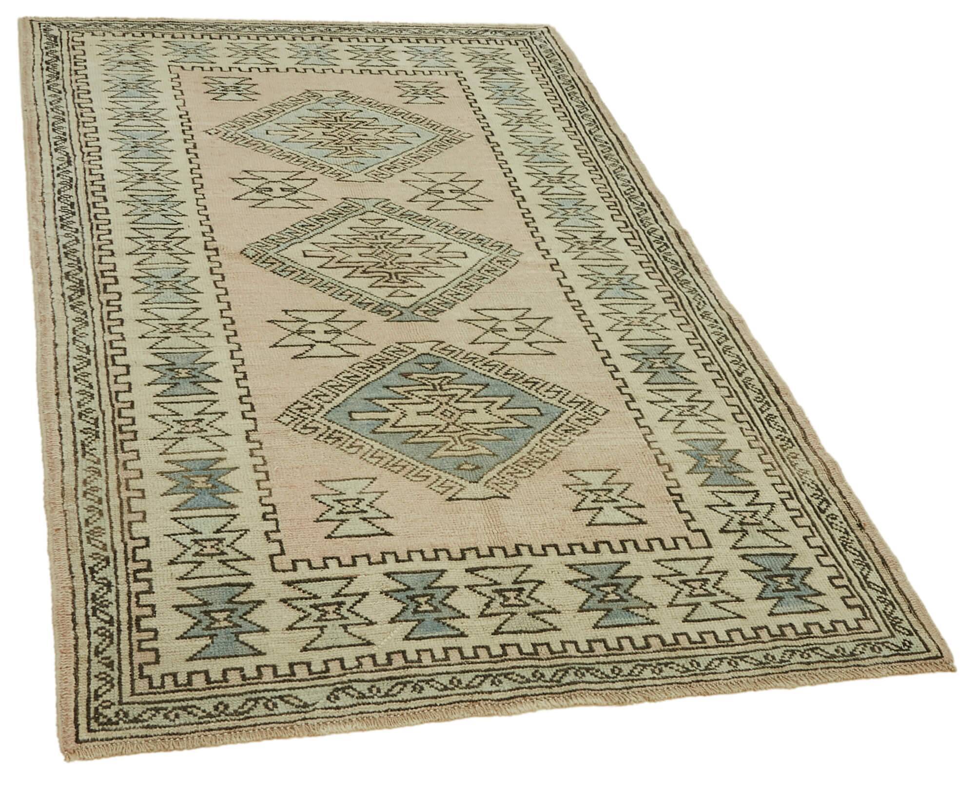 Turkish Vintage Anatolian Rug 123 cm x 199 cm