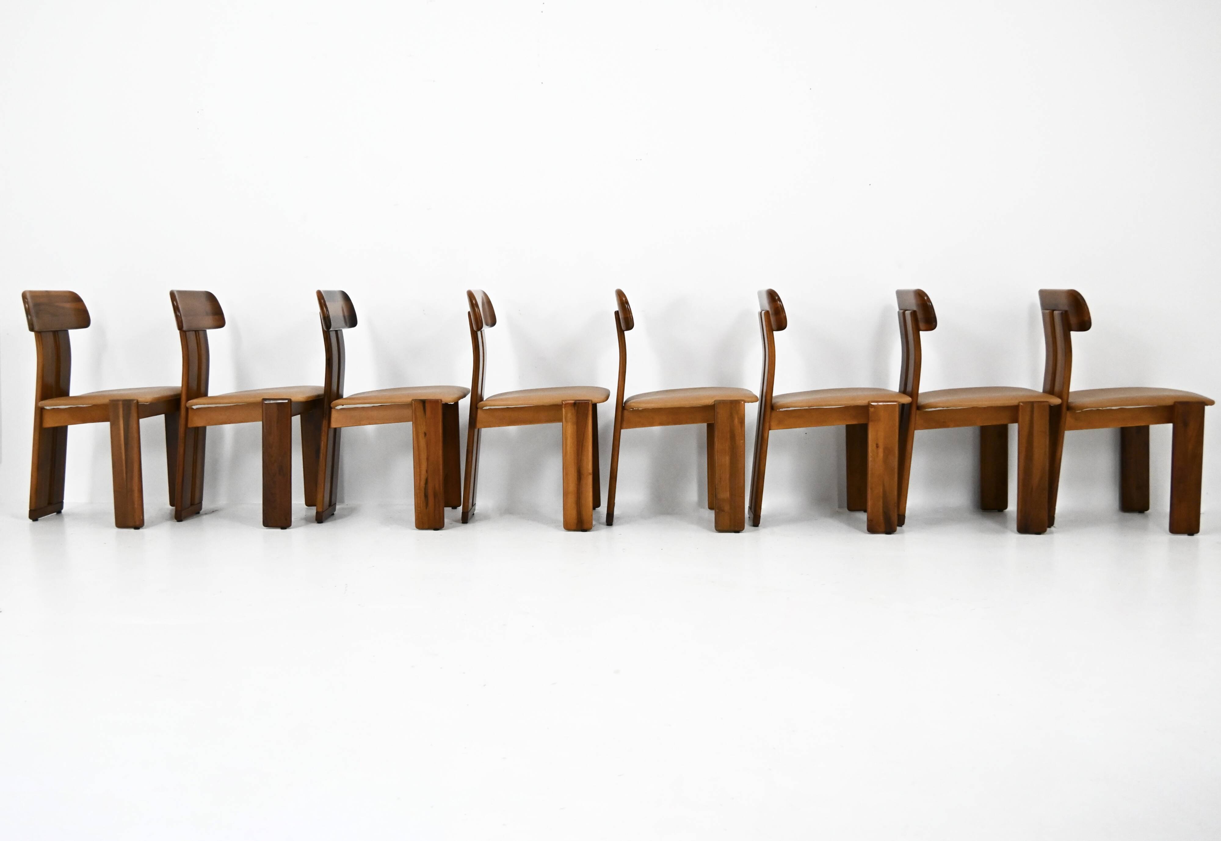 8 "Sapporo" chairs by Mario Marenco for Mobilgirgi, 1970s