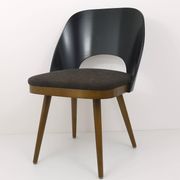 Beautiful modernist chairs in the style of Oswald Haerdtl, Backhausen, Austria.