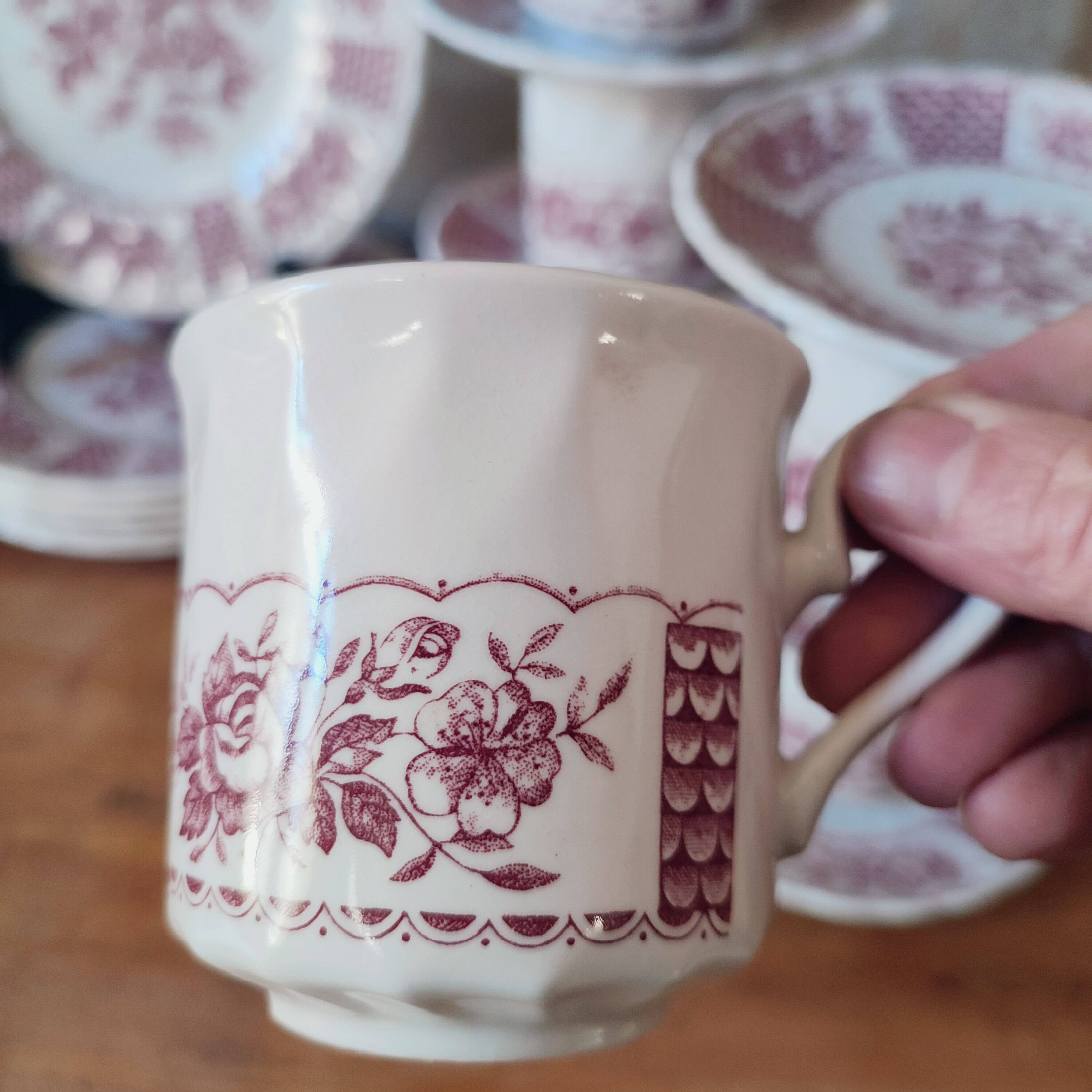 Churchill 24-piece earthenware dessert service, the Georgian collection