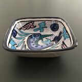 Empty pocket blue fish decoration