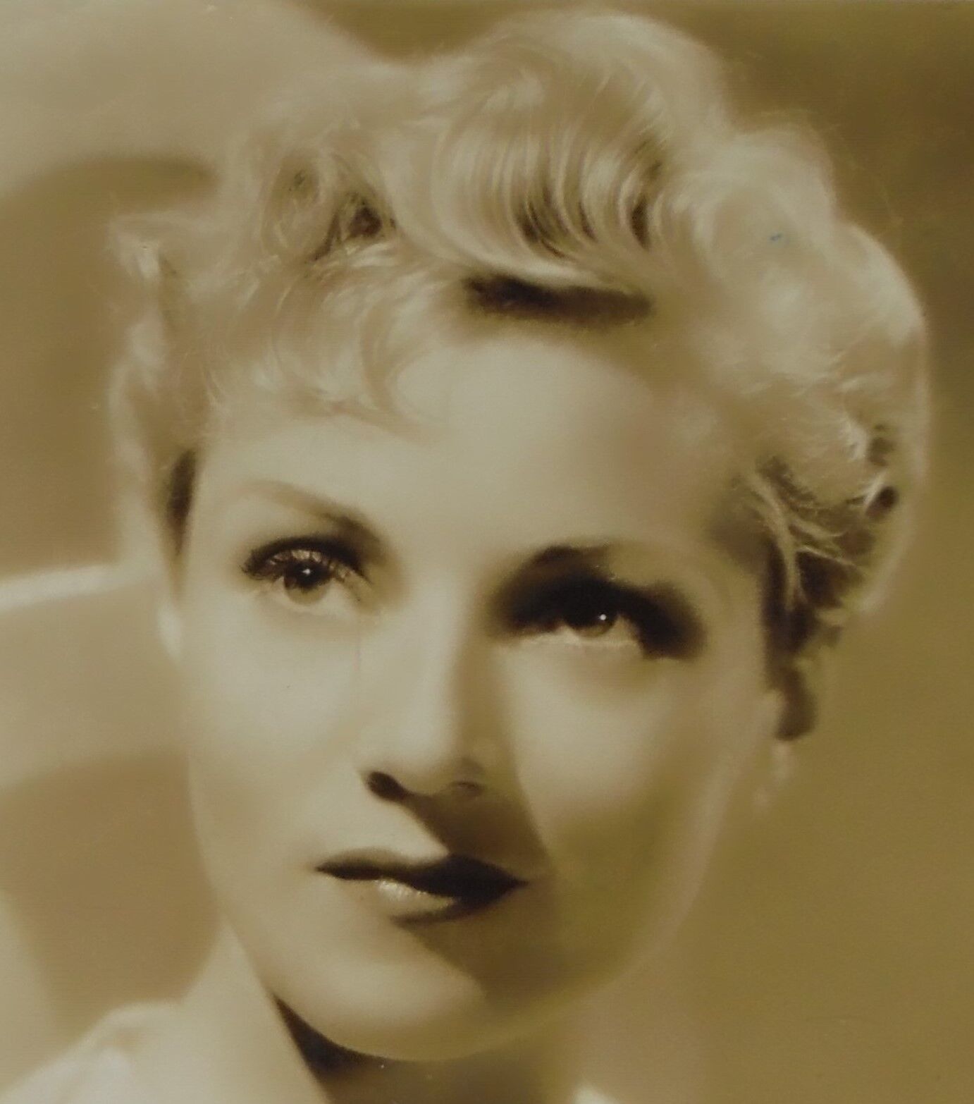 Original Autographed Photograph of "Annabella" 1938