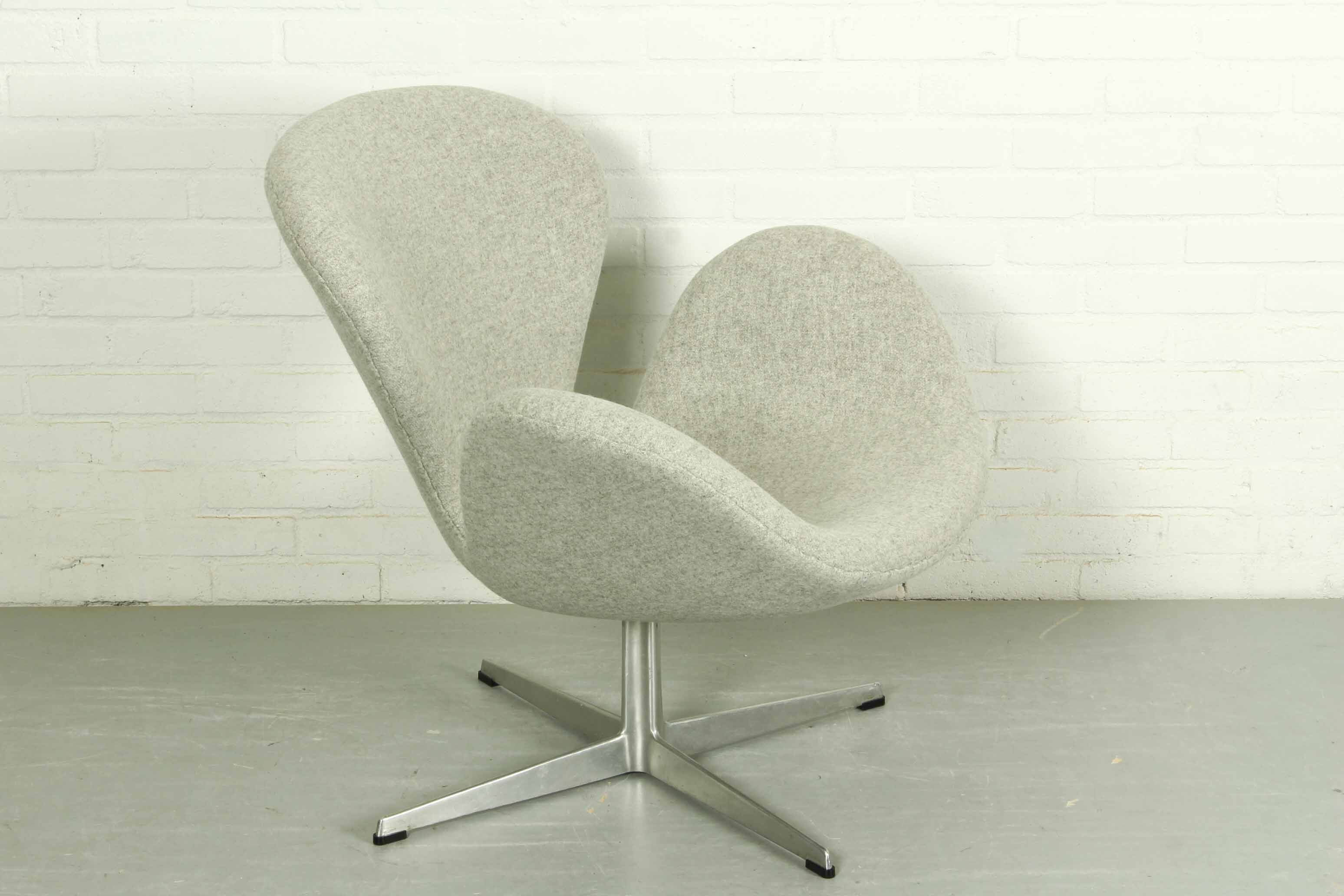 Swan Chair par Arne Jacobsen pour Fritz Hansen, années 1960
