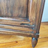 Parisian glass cabinet in solid walnut