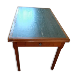 Table Mado