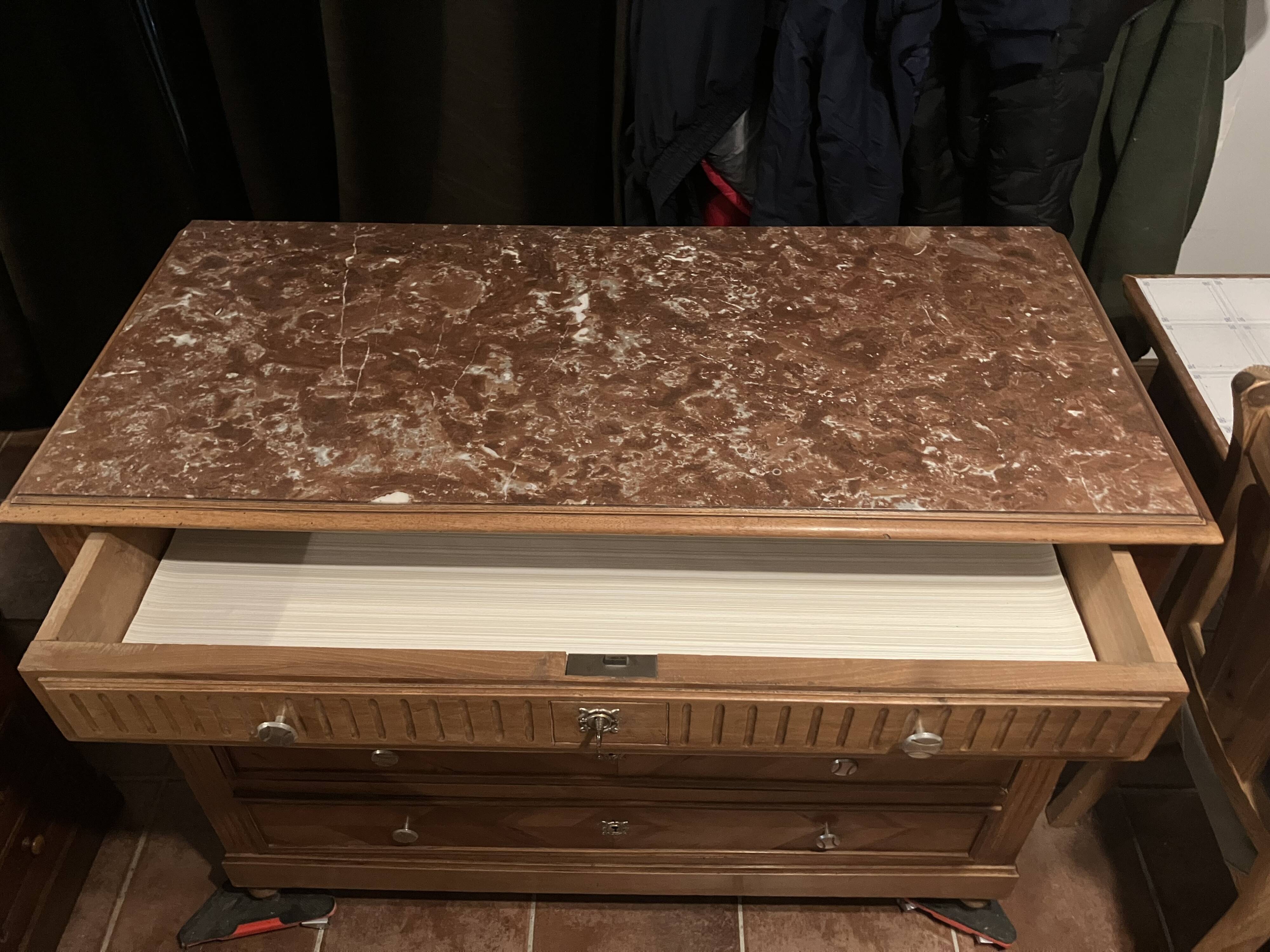 Commode ancienne 1900 marbre rose