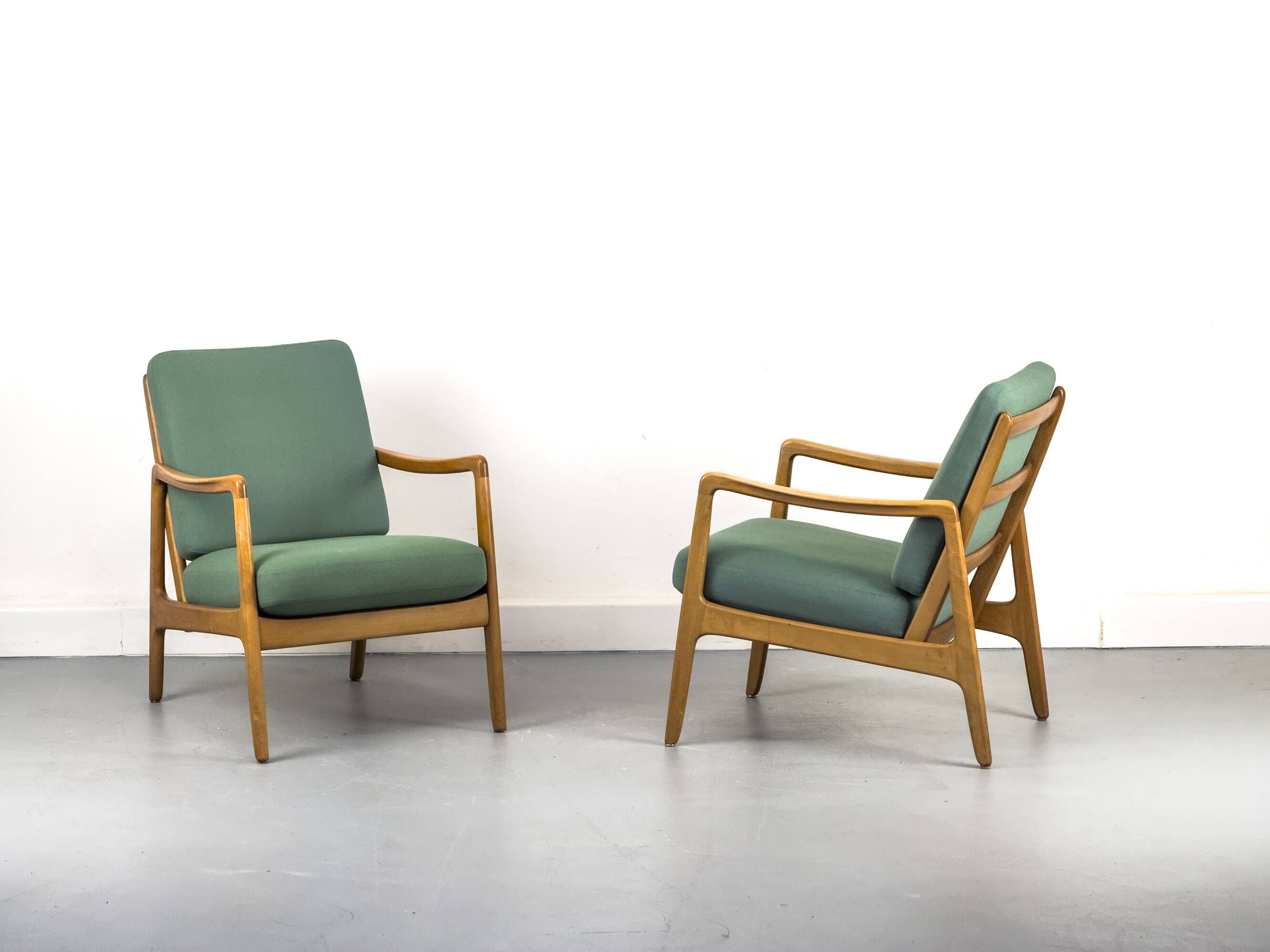 Danish Model FD-109 Lounge Chair by Ole Wanscher for France & Daverkosen, 1