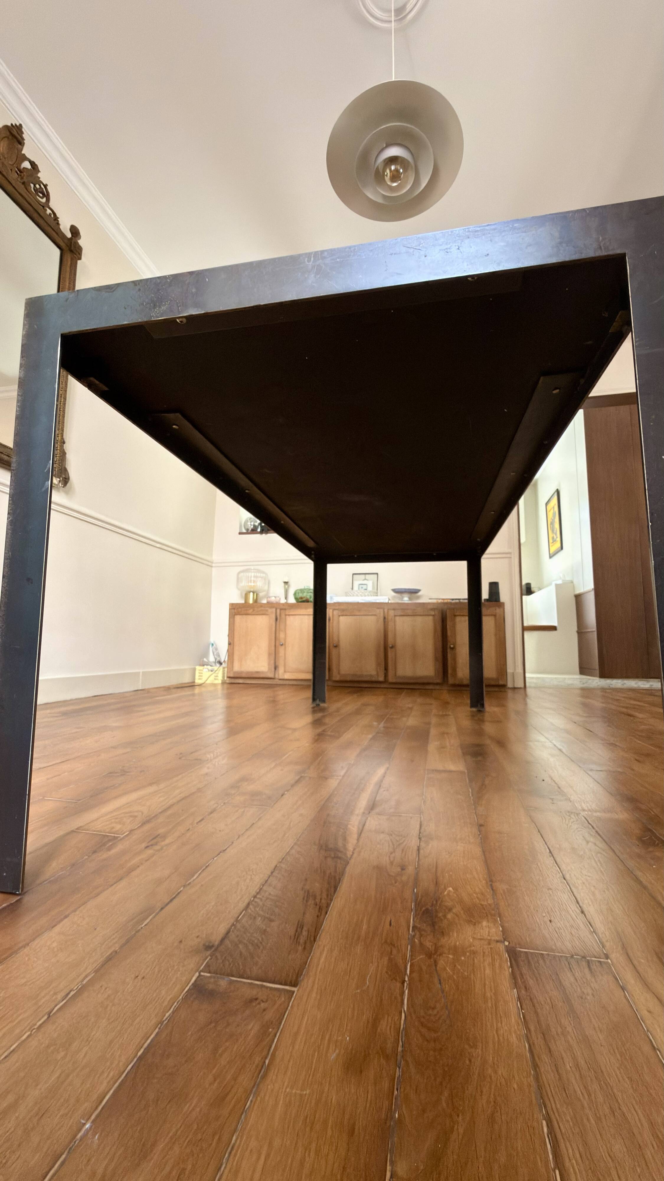 Metal dining table Topos Workshop