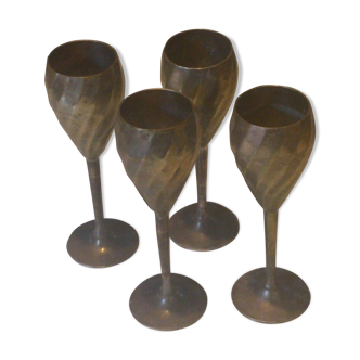 Lot of 4 champagne flutes in metallic brass