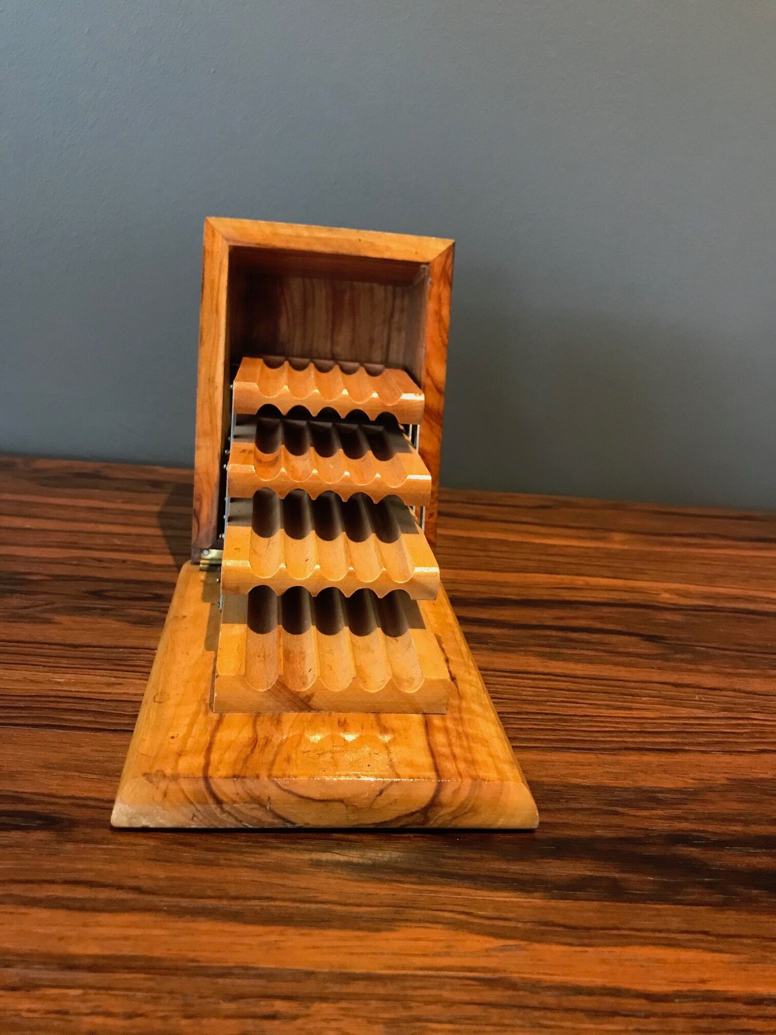 wooden cigarette box 70 years