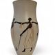 Grand Vase Design 1950, Décor Stylé de Personnages, Signé Balé