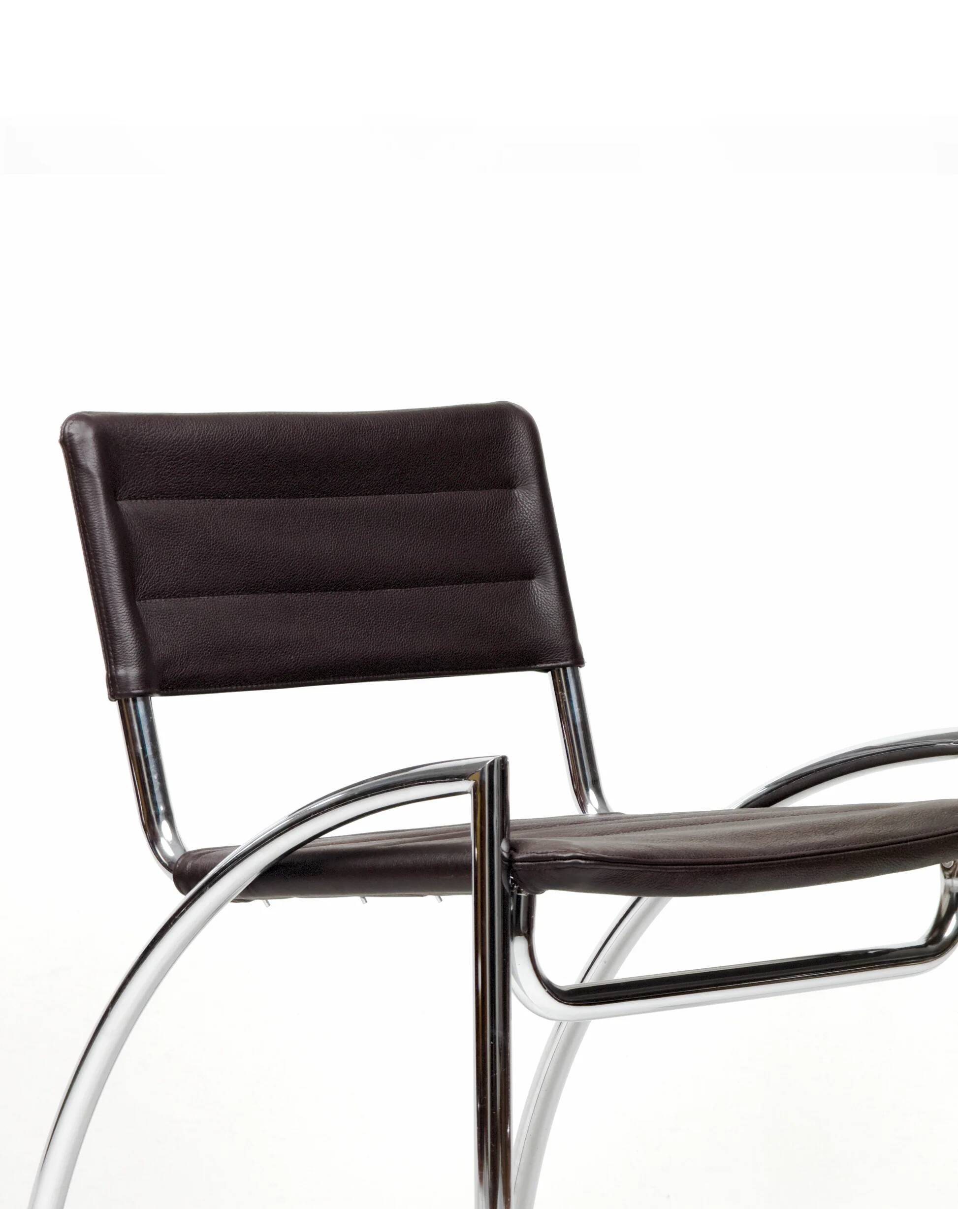 Ensemble de 4 chaises « Lira » de Gae Aulenti – années 1970