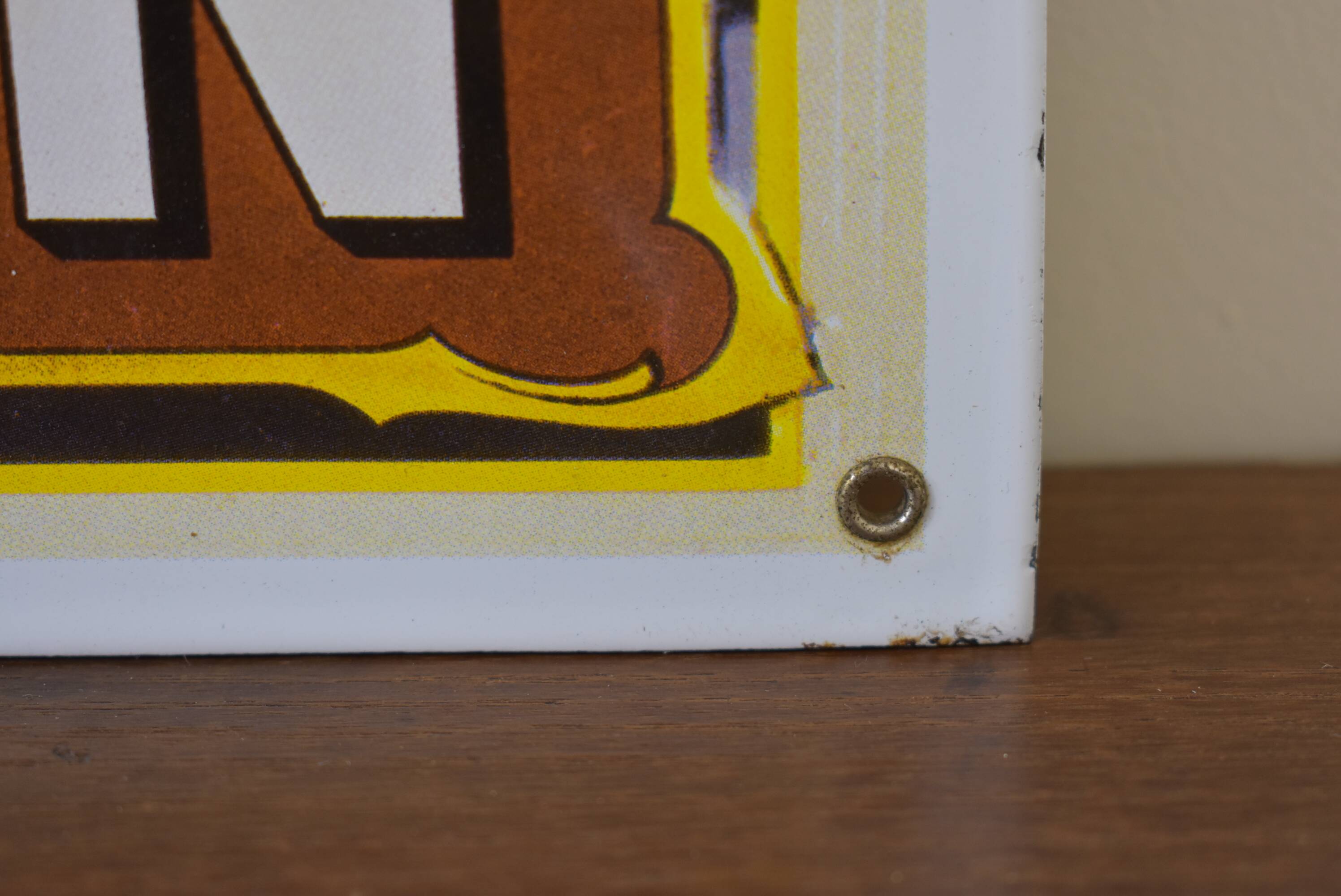 Picon enamel plate