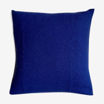 Coussin en laine bleu marine 40 cm