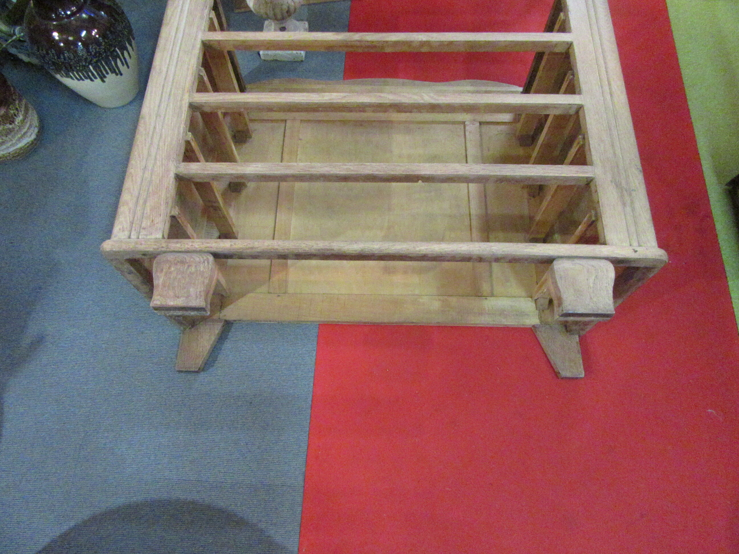 Oak chest of drawers with marble top, 1940-1950
