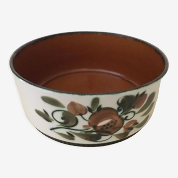 Porcelain salad bowl/vegetable bowl stamped Boch la Louvière, Belgium, Argenteuil model (1970s)